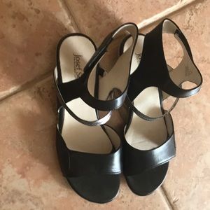 Josef Seibel flat sandals